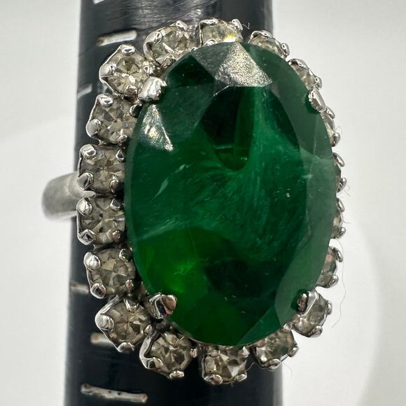 Christian Dior Germany vintage rhodium plated green clear rhinestones ring 6.5 - Picture 5 of 8